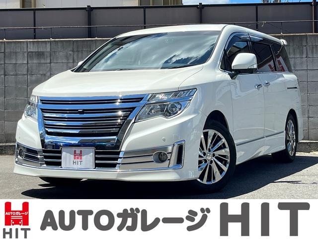 Nissan ELGRAND 2014 — фото автомобиля