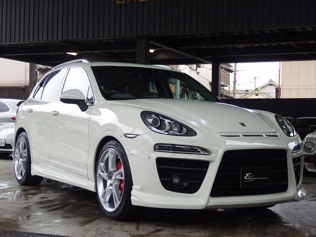 Porsche CAYENNE 2010 — фото автомобиля 1