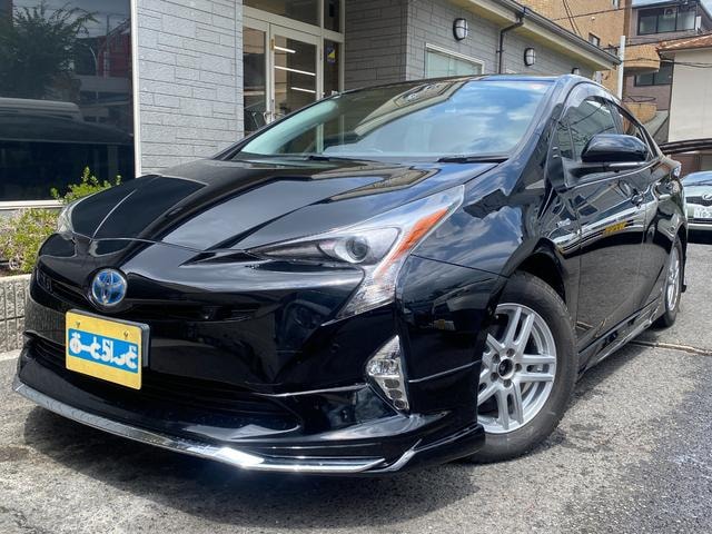 Toyota PRIUS 2018 — фото автомобиля 1