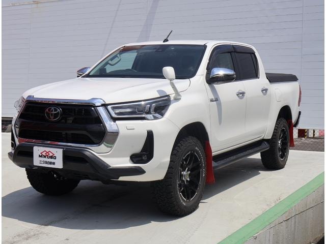 Toyota HILUX 2021 — фото автомобиля