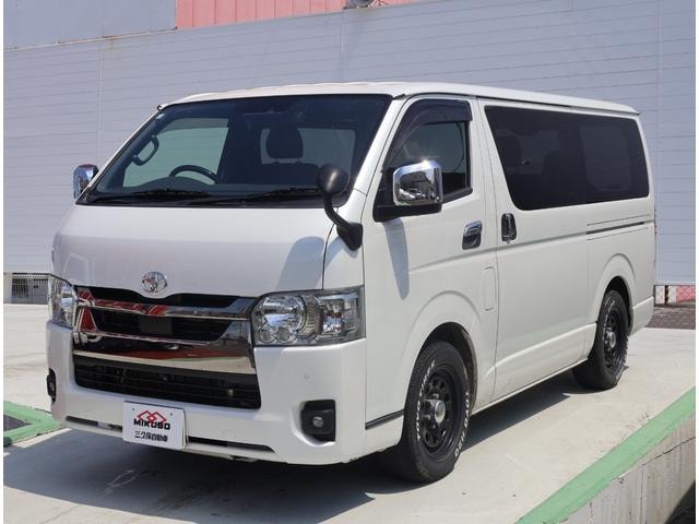 Toyota HIACE VAN 2022 — фото автомобиля 1