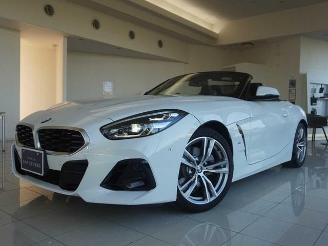 Bmw Z4 2026 — фото автомобиля