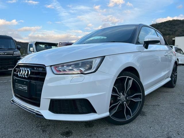 Audi S1 2016 — фото автомобиля 1