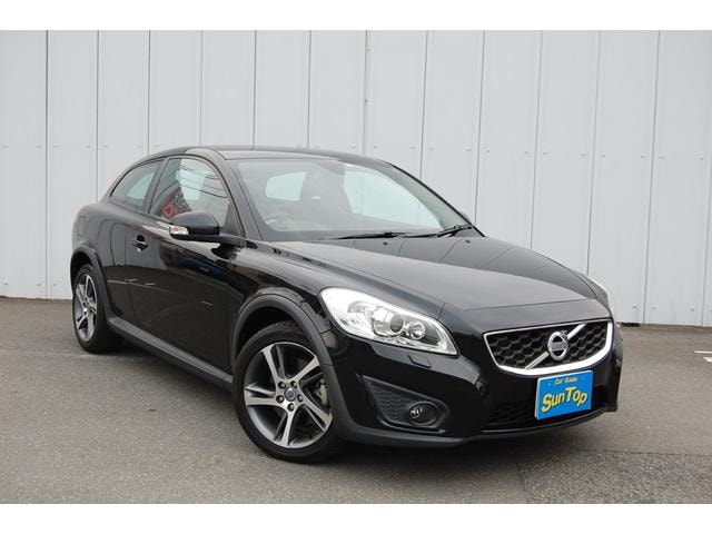 Volvo C30 2012 — фото автомобиля 1