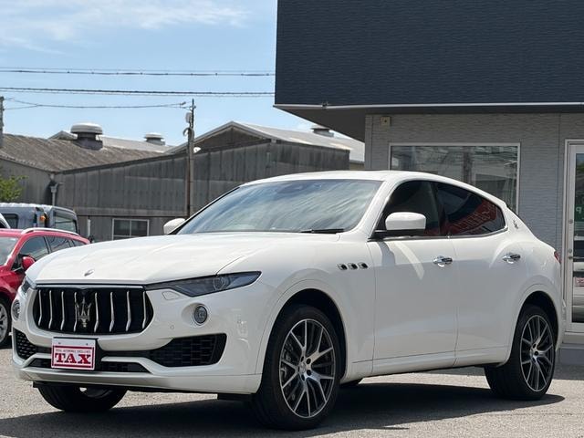 Maserati LEVANTE 2018 — фото автомобиля 1