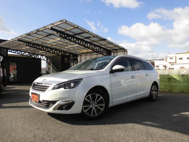 Peugeot 308 2015 — фото автомобиля