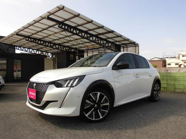 Peugeot 208 2020 — фото автомобиля 1