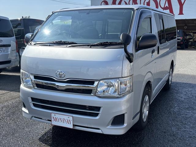 Toyota REGIUS ACE VAN 2012 — фото автомобиля 1