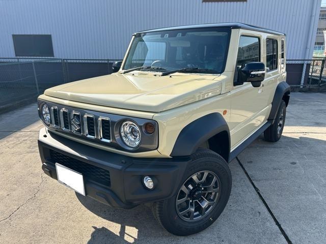 Suzuki JIMNY NOMADE 2026 — фото автомобиля 1