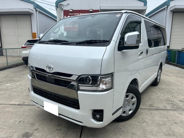 Toyota HIACE VAN 2026 — фото автомобиля 1