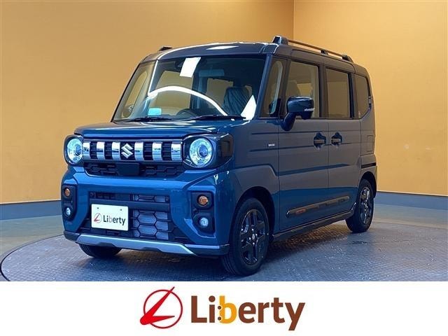 Suzuki SPACIA GEAR 2025 — фото автомобиля 1