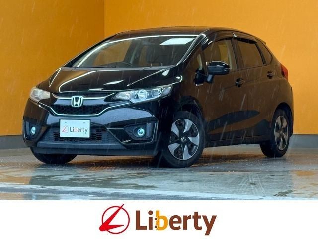 Honda FIT HYBRID 2016 — фото автомобиля