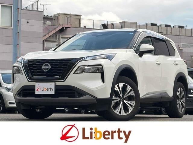 Nissan X-TRAIL 2023 — фото автомобиля 1