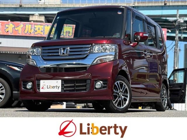 Honda N-BOX CUSTOM 2013 — фото автомобиля 1