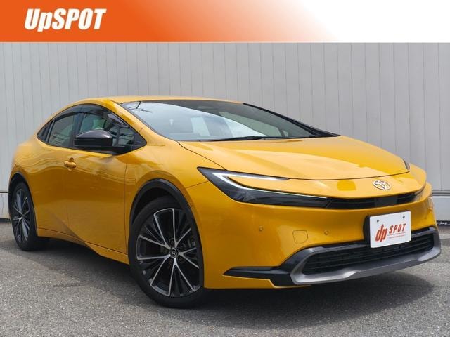 Toyota PRIUS 2023 — фото автомобиля 1