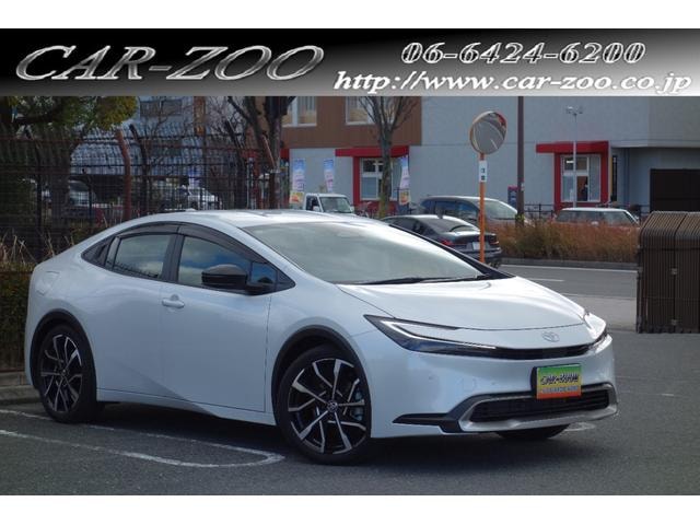 Toyota PRIUS 2025 — фото автомобиля 1