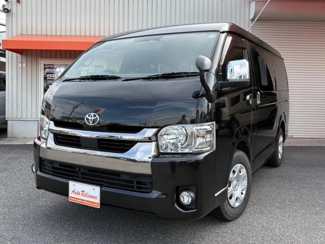 Toyota HIACE VAN 2021 — фото автомобиля 1