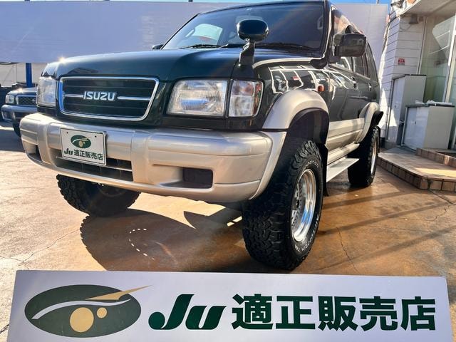 Isuzu BIGHORN 2002 — фото автомобиля 1