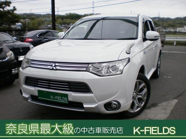 Mitsubishi OUTLANDER PHEV 2014 — фото автомобиля 1