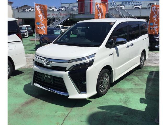Toyota VOXY 2020 — фото автомобиля 1