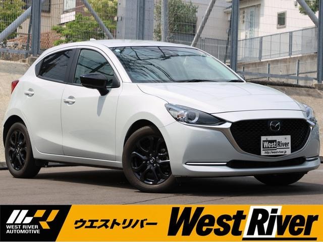 Mazda 2 2021 — фото автомобиля 1