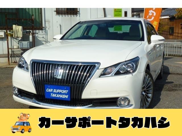 Toyota CROWN MAJESTA 2014 — фото автомобиля 1