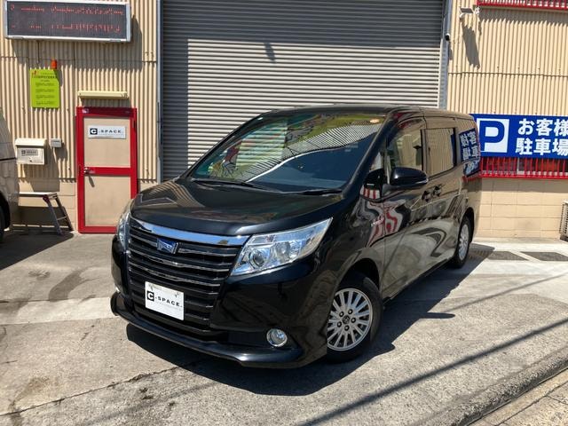 Toyota NOAH 2015 — фото автомобиля