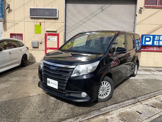 Toyota NOAH 2014 — фото автомобиля
