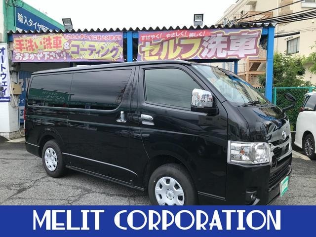 Toyota HIACE VAN 2022 — фото автомобиля 1