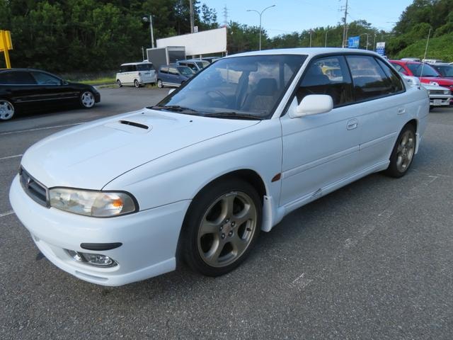 Subaru LEGACY 1997 — фото автомобиля 1