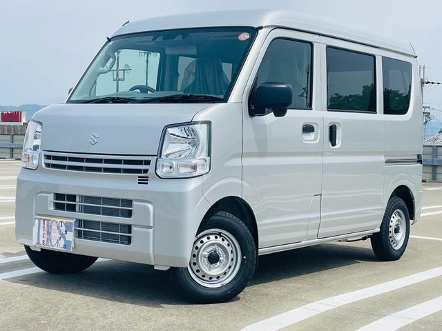 Suzuki EVERY 2025 — фото автомобиля 1