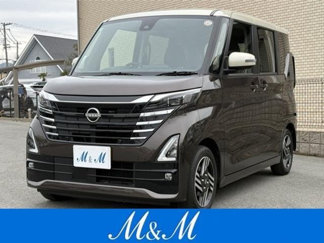 Nissan ROOX 2023 — фото автомобиля 1