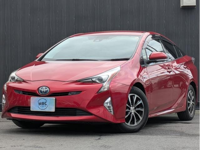 Toyota PRIUS 2015 — фото автомобиля 1