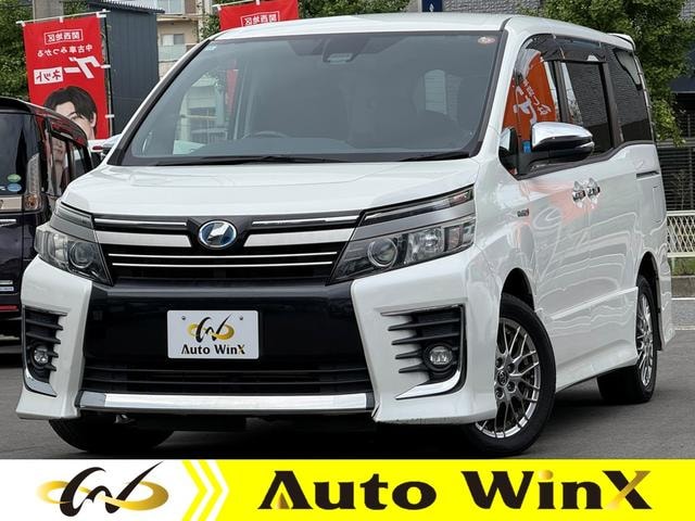 Toyota VOXY 2016 — фото автомобиля 1