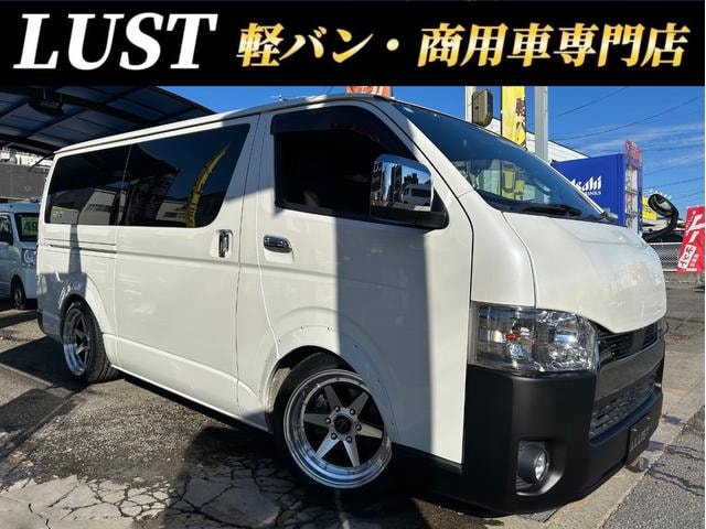 Toyota HIACE VAN 2021 — фото автомобиля