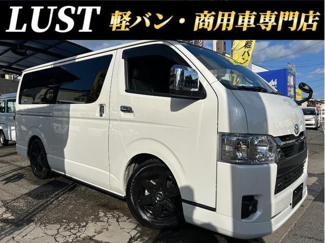 Toyota HIACE VAN 2024 — фото автомобиля