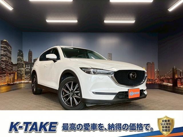 Mazda CX-5 2017 — фото автомобиля 1