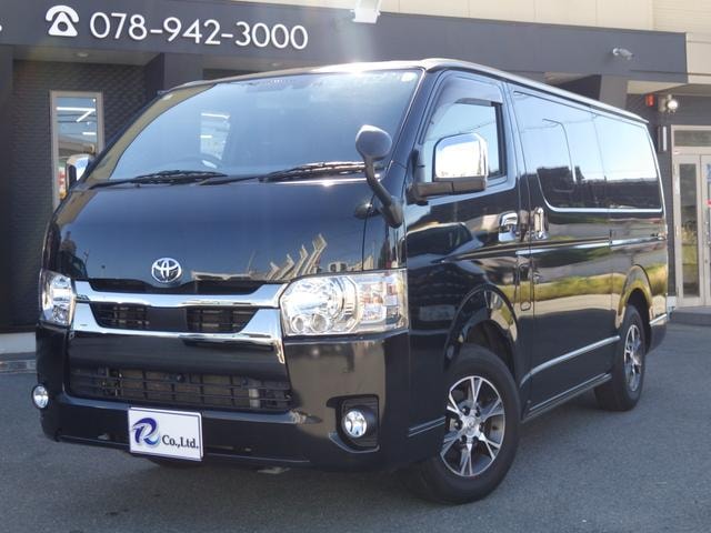 Toyota HIACE VAN 2021 — фото автомобиля 1