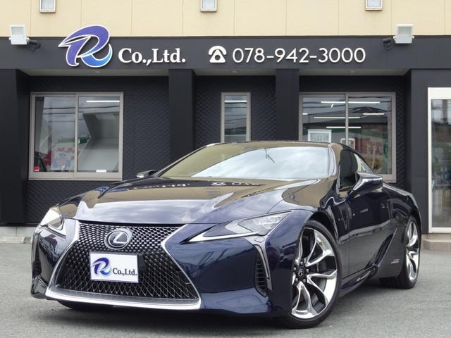 Lexus LC 2017 — фото автомобиля