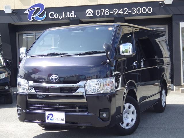 Toyota HIACE VAN 2023 — фото автомобиля 1
