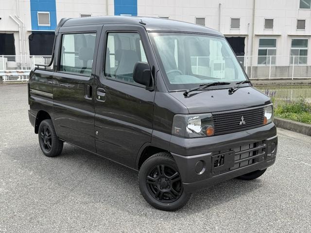 Mitsubishi MINICAB VAN 2004 — фото автомобиля