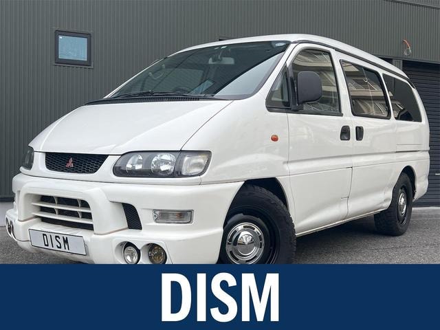 Mitsubishi DELICA SPACE GEAR 2001 — фото автомобиля
