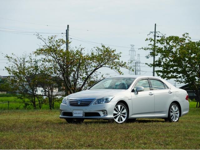 Toyota CROWN HYBRID 2011 — фото автомобиля