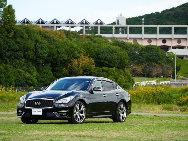 Nissan FUGA 2020 — фото автомобиля