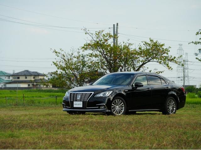 Toyota CROWN HYBRID 2017 — фото автомобиля