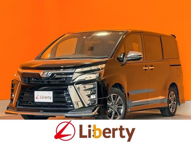 Toyota VOXY 2019 — фото автомобиля 1