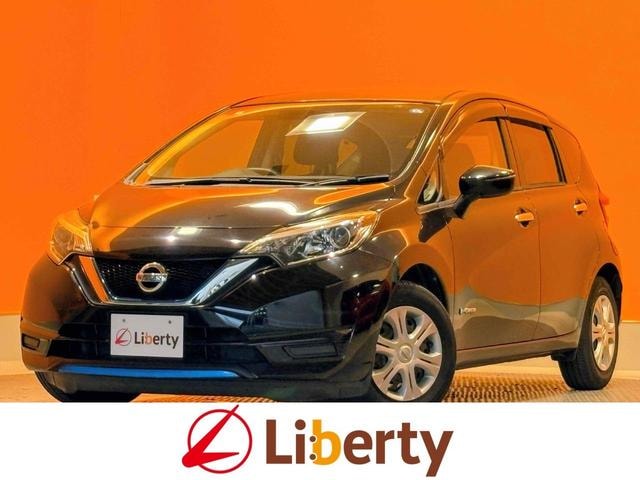 Nissan NOTE 2018 — фото автомобиля 1