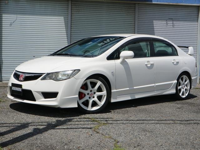 Honda CIVIC 2007 — фото автомобиля 1