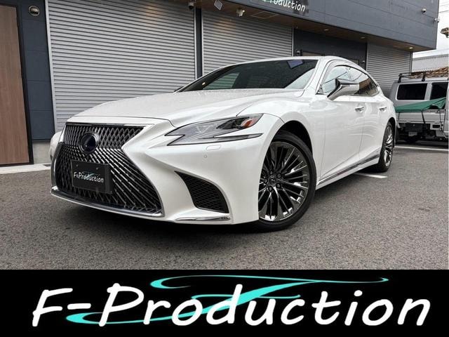Lexus LS 2017 — фото автомобиля