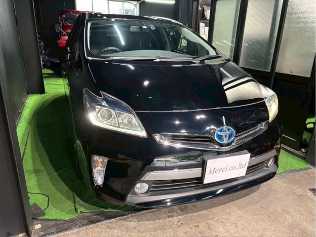 Toyota PRIUS PHV 2012 — фото автомобиля